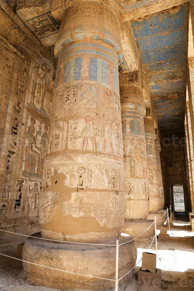 TEMPLO DE MEDINET HABU