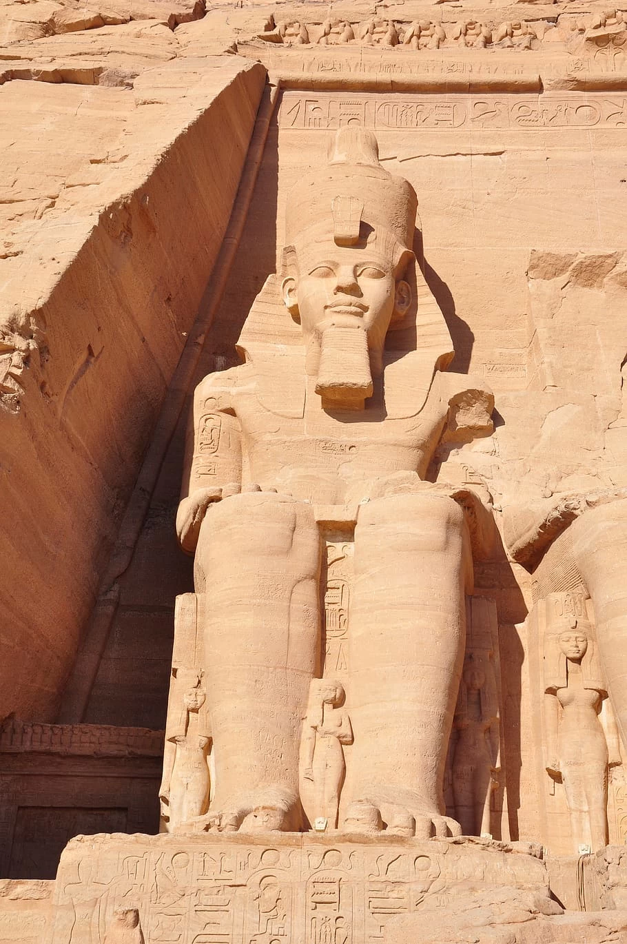 El COMPLEJO DE ABU SIMBEL